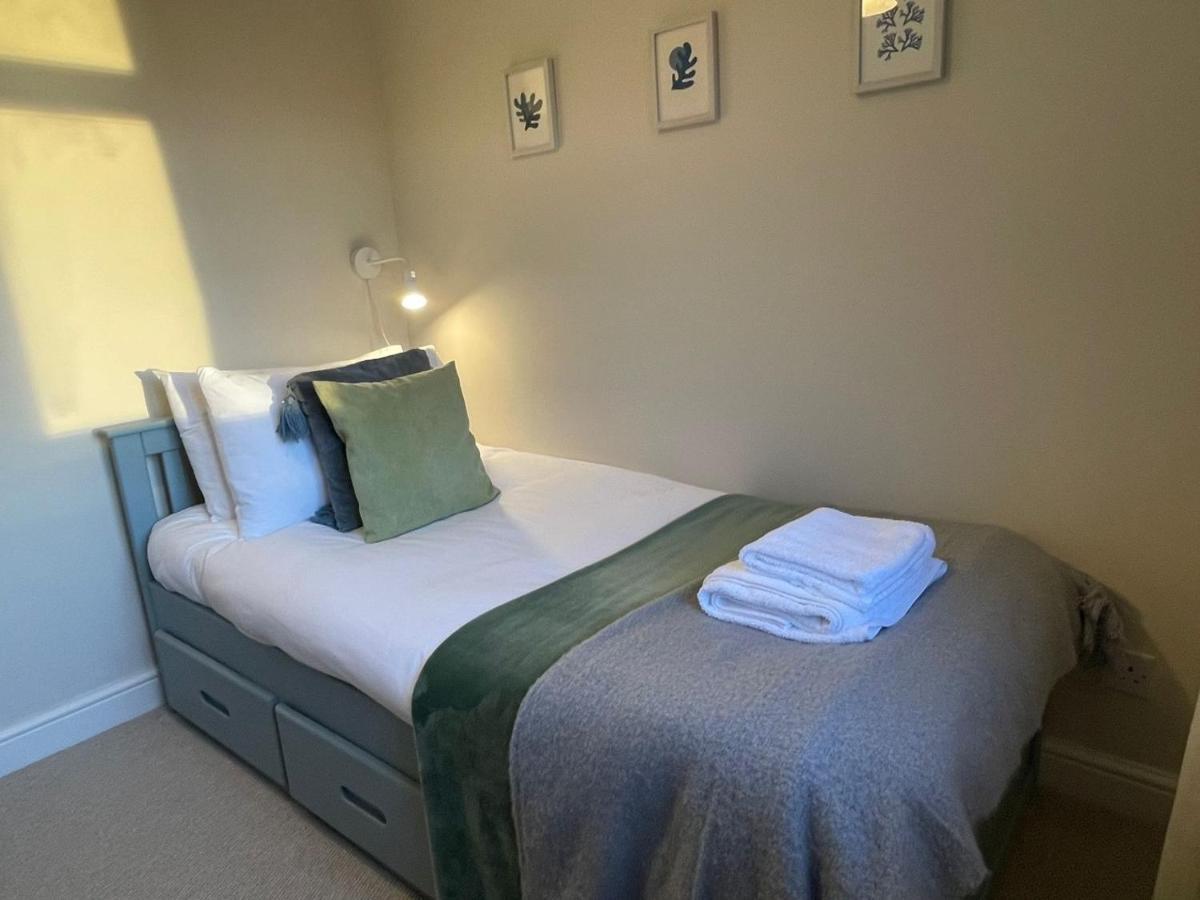 No 12 - Stylish & Homely 3 Bed With Parking Close To City Centre Bath Exterior photo